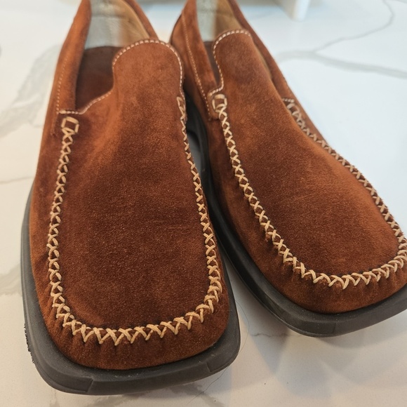 Walkings Made In Italy Brown Suede Slip On Square Toe Loafers Size 9 main image 5